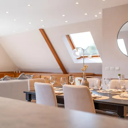 Le Nid Alsacien - Typique Et Апартаменты